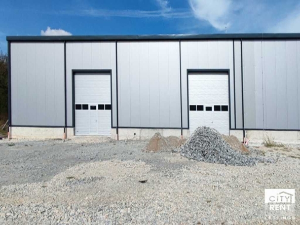 Дава се под наем Склад в Велико Търново, Промишлена зона - Запад - 300 кв.м за 1230 € - Снимка #1