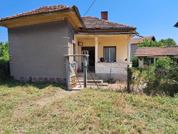 Къща в с. Дреновец, Област Видин - 90 кв.м за 94 €/кв.м - Снимка #1