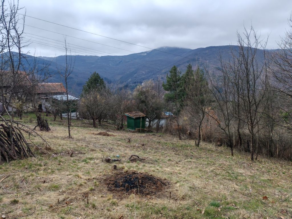 Парцел в Своге - 730 кв.м за 12 €/кв.м - Снимка #1