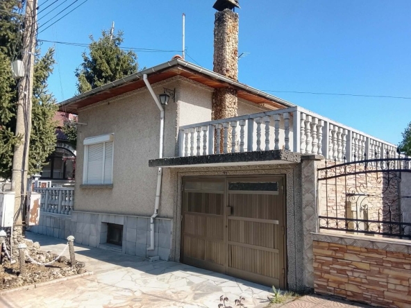 Къща в Попово - 85 кв.м за 528 €/кв.м - Снимка #1