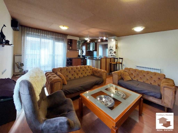 Многостаен апартамент в Велико Търново, Център - 184 кв.м за 1108 €/кв.м - Снимка #1
