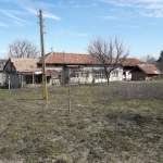 Къща в с. Хаджидимитрово, Област Велико Търново - 1000 кв.м за 3 €/кв.м - Снимка #1