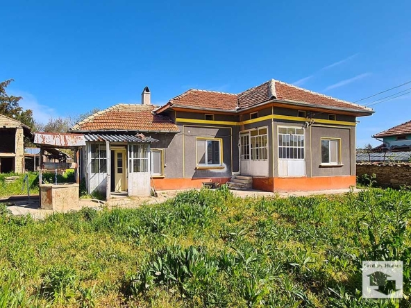 Къща в с. Долна Липница, Област Велико Търново - 120 кв.м за 119 €/кв.м - Снимка #1