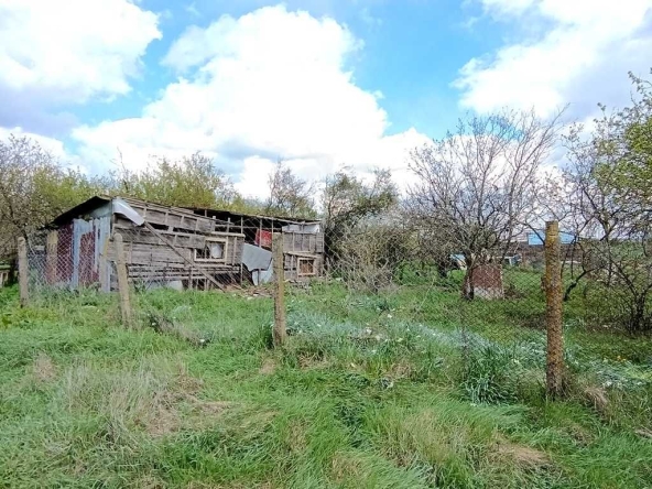 Парцел в с. Храброво, Област Добрич - 1235 кв.м за 4 €/кв.м - Снимка #1