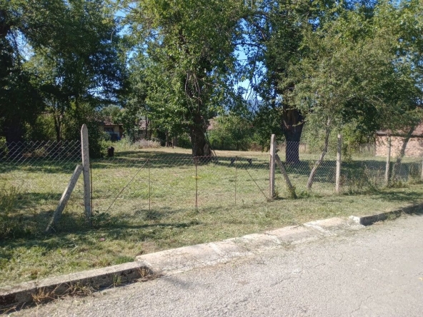 Парцел в Габрово, Трендафил 1 - 1700 кв.м за 10 €/кв.м - Снимка #1