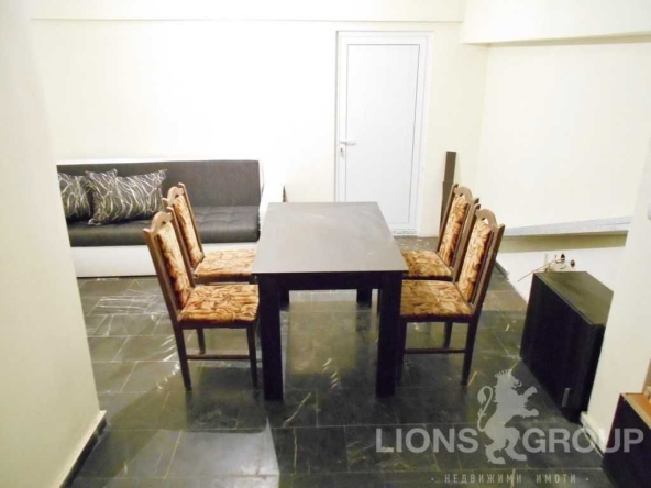 Тристаен апартамент в Варна, Бриз - 100 кв.м за 850 €/кв.м - Снимка #1