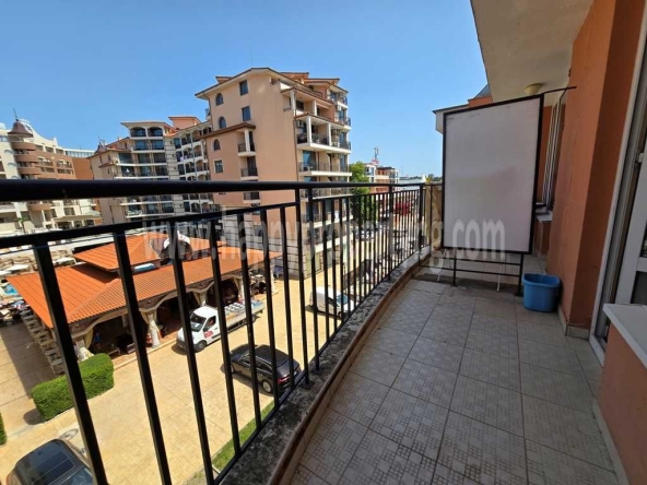 Тристаен апартамент в к.к. Слънчев бряг - 90 кв.м за 889 €/кв.м - Снимка #1