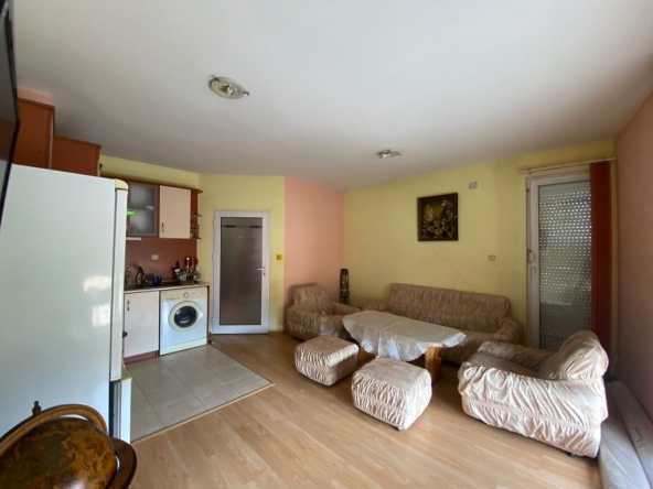 Тристаен апартамент в Гоце Делчев - 78 кв.м за 1154 €/кв.м - Снимка #1