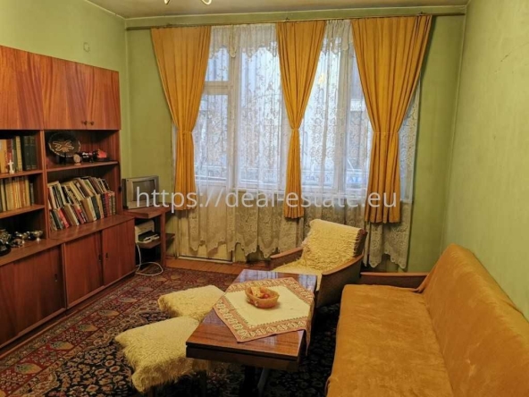 Тристаен апартамент в Благоевград, Идеален център - 91 кв.м за 905 €/кв.м - Снимка #1