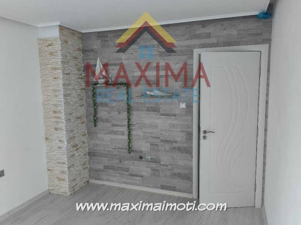 Тристаен апартамент в Пловдив, Христо Смирненски - 100 кв.м за 1320 €/кв.м - Снимка #1