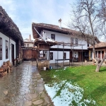 Къща в с. Миндя, Област Велико Търново - 500 кв.м за 760 €/кв.м - Снимка #1