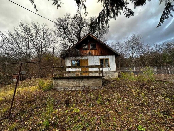 Къща в Божурище - 34 кв.м за 1148 €/кв.м - Снимка #1