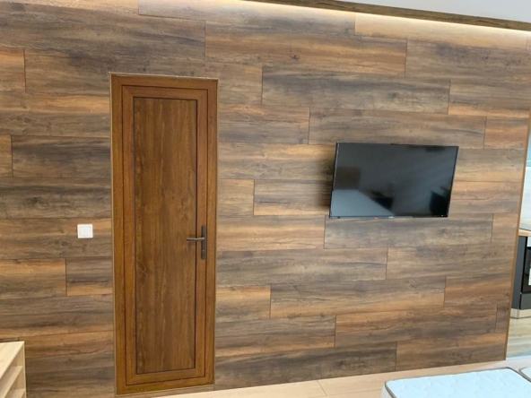 Дава се под наем Едностаен апартамент в Плевен, Идеален център - 35 кв.м за 280.5 € - Снимка #1