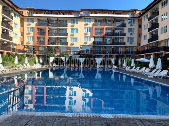 Двустаен апартамент в Ахелой - 65 кв.м за 954 €/кв.м - Снимка #1