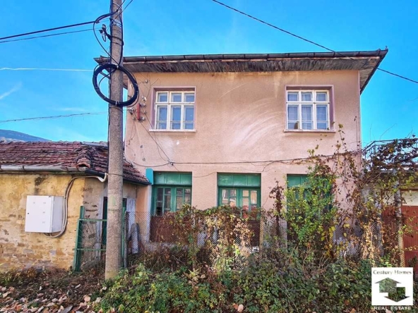 Къща в с. Янтра, Област Габрово - 120 кв.м за 142 €/кв.м - Снимка #1