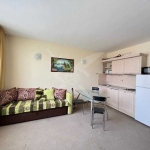 Двустаен апартамент в к.к. Слънчев бряг - 62 кв.м за 904 €/кв.м - Снимка #1