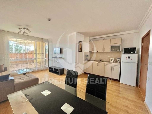 Тристаен апартамент в к.к. Слънчев бряг - 72 кв.м за 1528 €/кв.м - Снимка #1