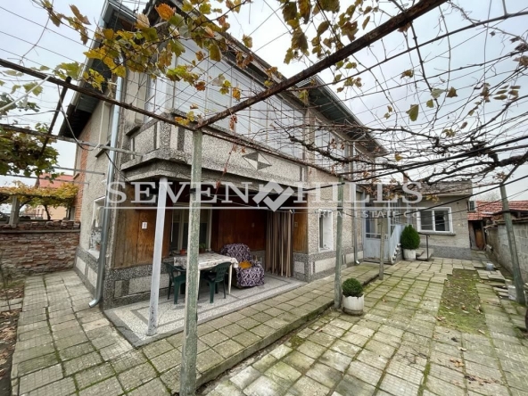 Къща в Раковски - 164 кв.м за 451 €/кв.м - Снимка #1