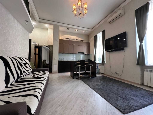 Дава се под наем Двустаен апартамент в София, Западен парк - 68 кв.м за 433.5 € - Снимка #1