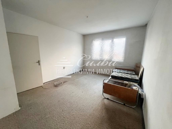 Едностаен апартамент в Шумен, Боян Българанов 1 - 45 кв.м за 1122 €/кв.м - Снимка #1