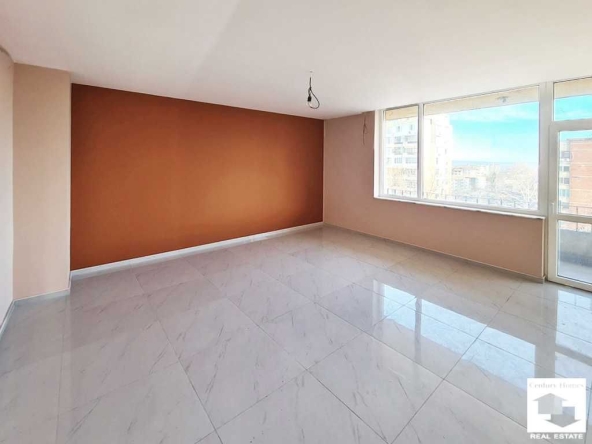 Четиристаен апартамент в Горна Оряховица - 89 кв.м за 1034 €/кв.м - Снимка #1