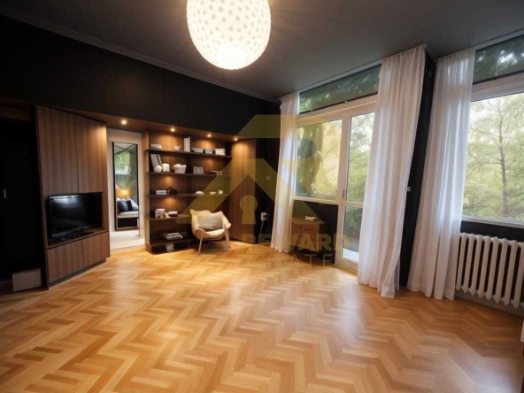 Тристаен апартамент в София, Център - 90 кв.м за 2667 €/кв.м - Снимка #1