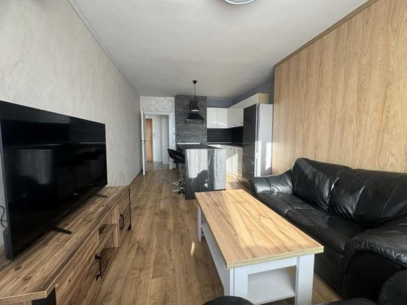 Двустаен апартамент в София, Гоце Делчев - 71 кв.м за 2282 €/кв.м - Снимка #1