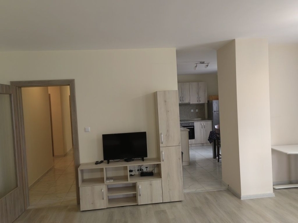 Дава се под наем Многостаен апартамент в Пловдив, Христо Смирненски - 150 кв.м за 918 € - Снимка #1