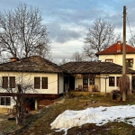 Къща в с. Беломъжите, Област Габрово - 100 кв.м за 1100 €/кв.м - Снимка #1