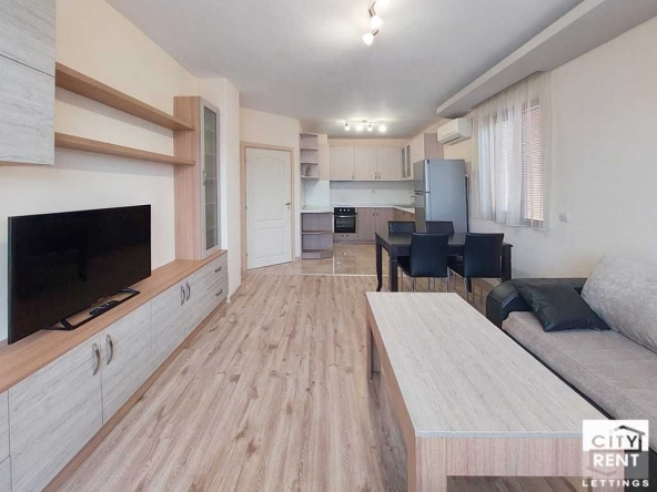 Дава се под наем Двустаен апартамент в Велико Търново, Център - 72 кв.м за 360 € - Снимка #1