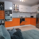 Дава се под наем Етаж от къща в Шумен, Добруджански - 147 кв.м за 408 € - Снимка #1