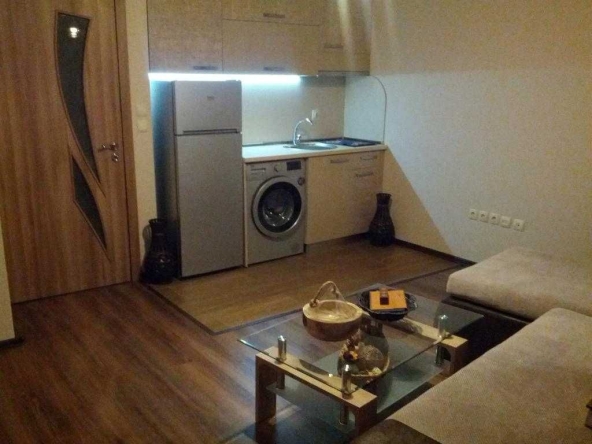 Дава се под наем Двустаен апартамент в Бургас, Сарафово - 57 кв.м за 315 € - Снимка #1