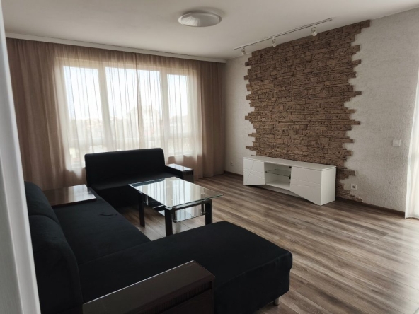 Дава се под наем Двустаен апартамент в София, Враждебна - 70 кв.м за 459 € - Снимка #1