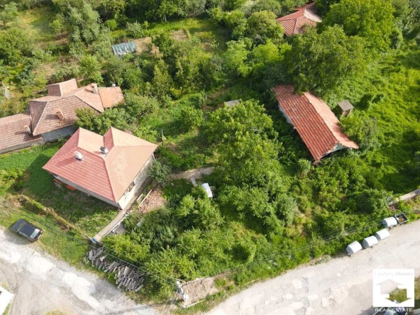 Парцел в с. Беляковец, Област Велико Търново - 787 кв.м за 56 €/кв.м - Снимка #1