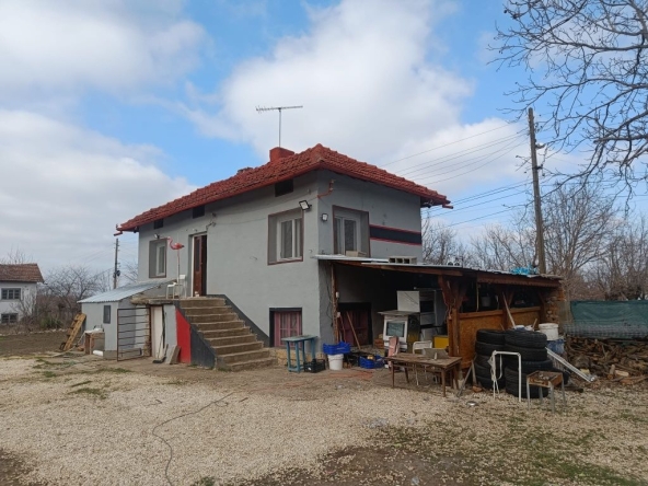 Къща в с. Бъркачево, Област Враца - 70 кв.м за 474 €/кв.м - Снимка #1