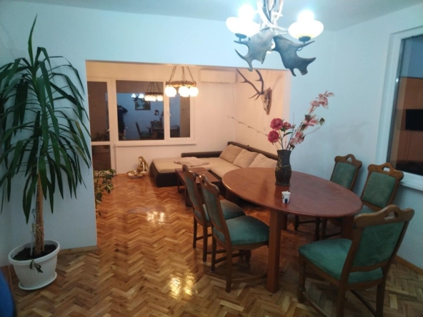 Дава се под наем Къща в Разград, Стефан Караджа - 141 кв.м за 280.5 € - Снимка #1