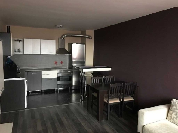 Дава се под наем Двустаен апартамент в София, Толстой - 60 кв.м за 450 € - Снимка #1