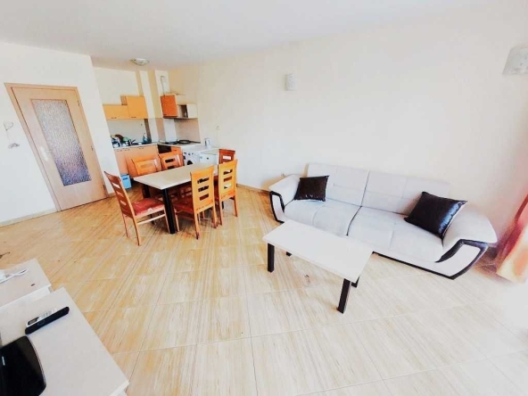 Тристаен апартамент в к.к. Слънчев бряг - 122 кв.м за 812 €/кв.м - Снимка #1