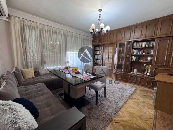 Двустаен апартамент в Пловдив, Христо Смирненски - 64 кв.м за 1391 €/кв.м - Снимка #1