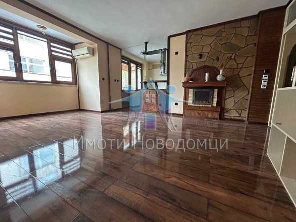 Тристаен апартамент в Шумен, Пазара - 90 кв.м за 1389 €/кв.м - Снимка #1