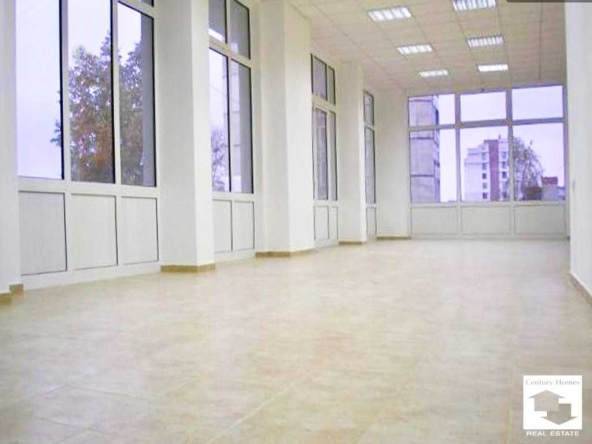 Магазин в Велико Търново, Колю Фичето - 147 кв.м за 1055 €/кв.м - Снимка #1