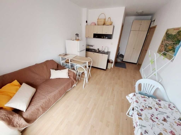 Едностаен апартамент в к.к. Слънчев бряг - 28 кв.м за 983 €/кв.м - Снимка #1