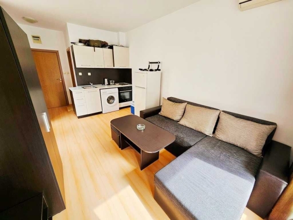 Едностаен апартамент в к.к. Слънчев бряг - 31 кв.м за 920 €/кв.м - Снимка #1