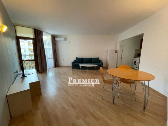 Двустаен апартамент в к.к. Слънчев бряг - 76 кв.м за 1106 €/кв.м - Снимка #1