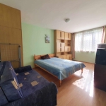 Дава се под наем Тристаен апартамент в Варна, Колхозен пазар - 75 кв.м за 423.3 € - Снимка #1