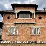 Къща в с. Караисен, Област Велико Търново - 200 кв.м за 80 €/кв.м - Снимка #1