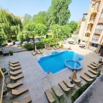 Тристаен апартамент в к.к. Слънчев бряг - 99 кв.м за 960 €/кв.м - Снимка #1