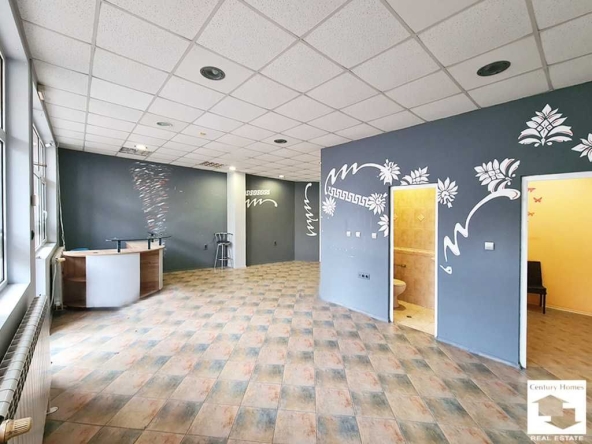 Магазин в Велико Търново, Бузлуджа - 184 кв.м за 1196 €/кв.м - Снимка #1