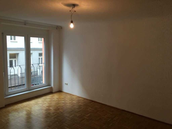 Дава се под наем Двустаен апартамент в София, Зона Б-5 - 55 кв.м за 510 € - Снимка #1