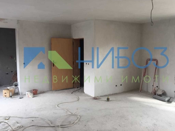 Четиристаен апартамент в Стара Загора, Аязмото - 178 кв.м за 838 €/кв.м - Снимка #1